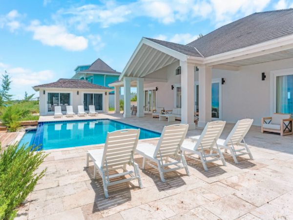 Luxurious 7-Bedroom Beachfront Retreat in Little Exuma, Bahamas